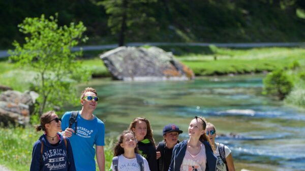 Međunarodni ljetni kamp engleskog jezika Blue Butterfly u Plitvica za uzrast 9-17 godina