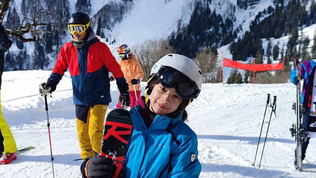 ZIMSKA ŠKOLA FRILINGUE - engleski, njemački ili francuski jezik sa skijanjem Švicarska 2024. INDIVIDUALNI POLAZAK