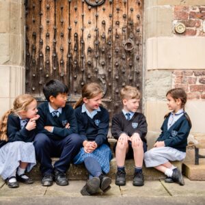 Ljetni program engleskog jezika za djecu i roditelje – Moreton Hall, Velika Britanija