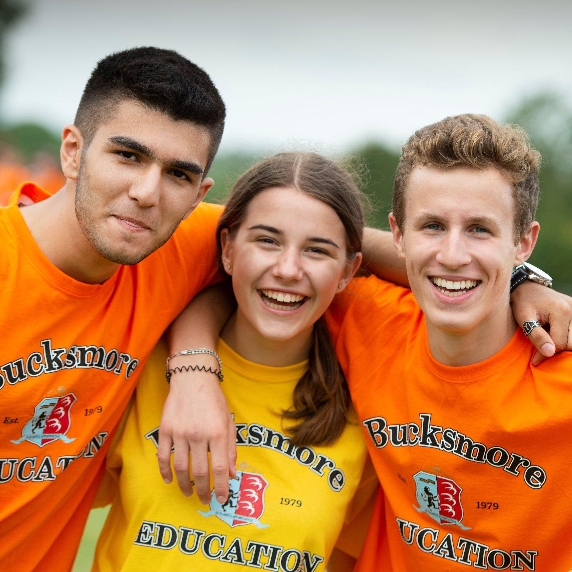 Škola engleskog jezika Bucksmore Education - "Young Professionals", 13-17 god., 2024.